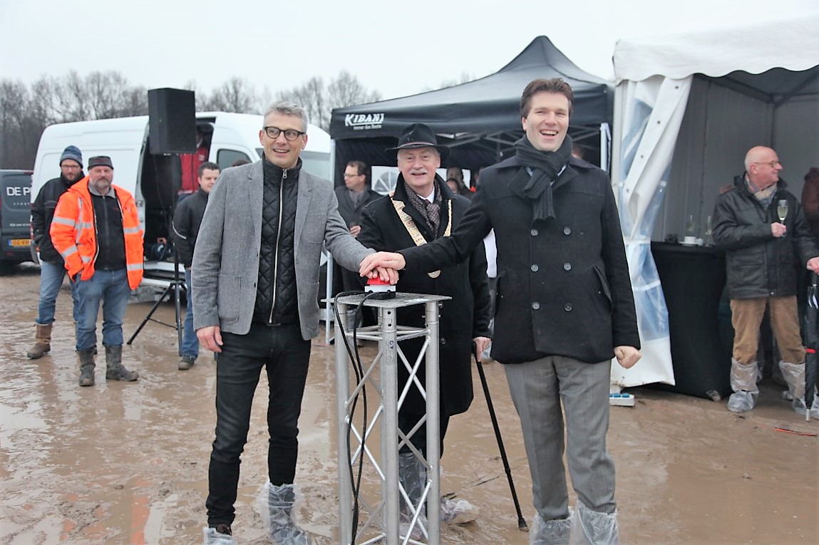 Eerste paal Midden Nederland Hallen geslagen